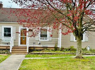 193 S Shore Dr, Toms River, NJ 08753