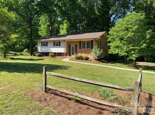 234 Suncrest Rd, Cherryville, NC 28021