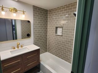 2006 Sarah St, Pittsburgh, PA 15203