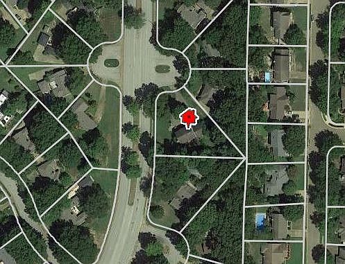 2nd image of 8657 Hathaway Pl E