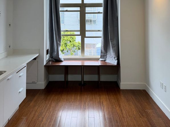 38 Harriet St APT 206