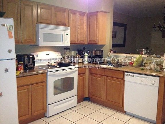 5th image of 2396 Turpin Dr