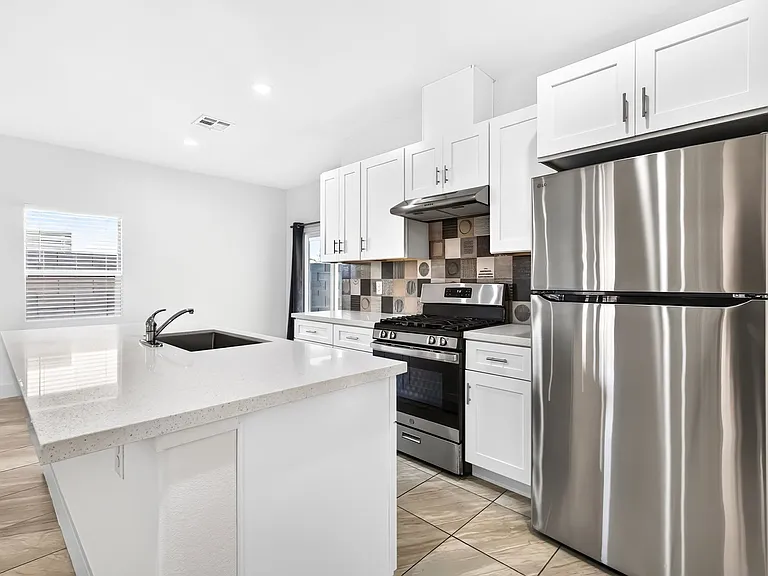 4078 Welter Ave — Photo 8