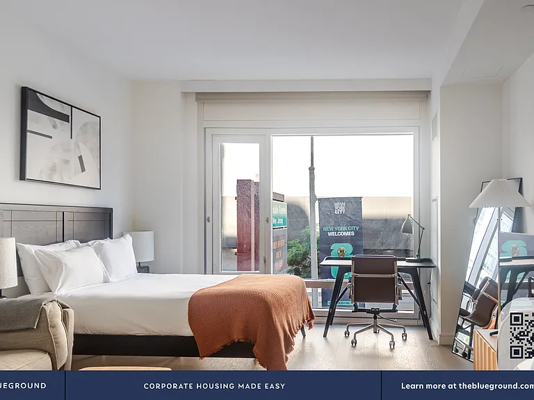 572 11th Ave #2K — Photo 10