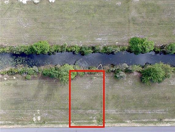4th image of 1136 SW 4th Ln