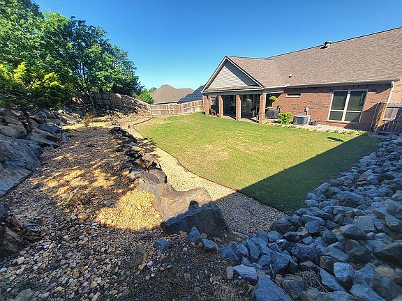 3rd image of 135 Forest Lakes Blvd