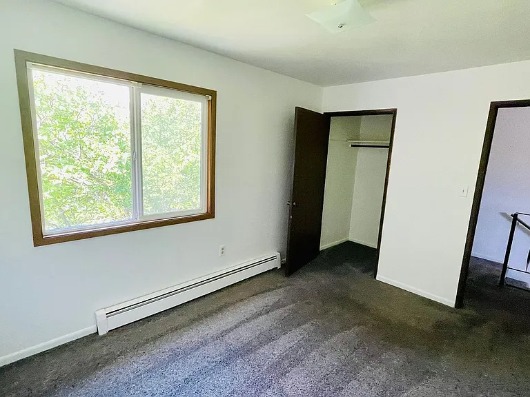 1113 Larch St — Photo 16