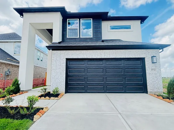 9714 Periwinkle Chase Dr, Richmond, TX 77407