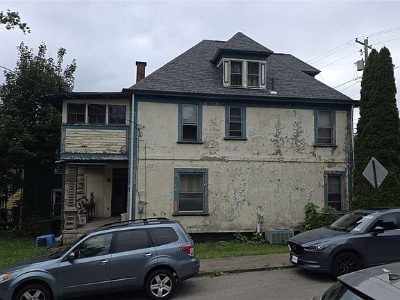 3rd image of 519 E Brady St