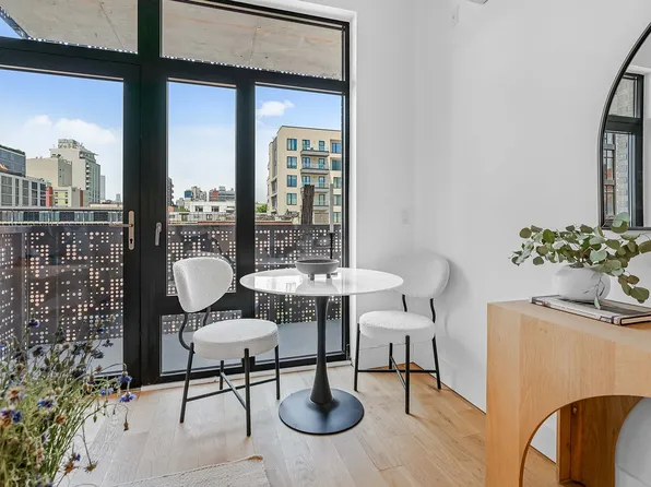 38-27 32nd St, Long Island City, NY