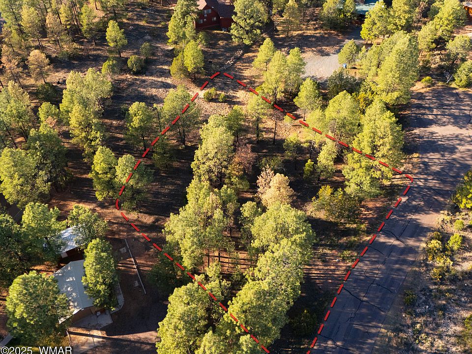 2nd image of 2974 Lookout Ln