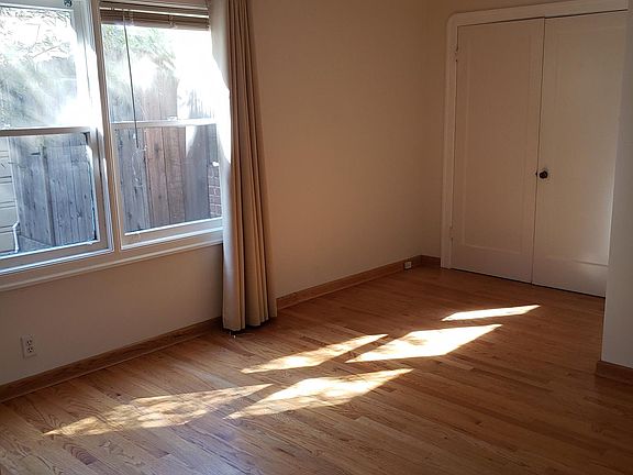 4th image of 3115 Serra Way