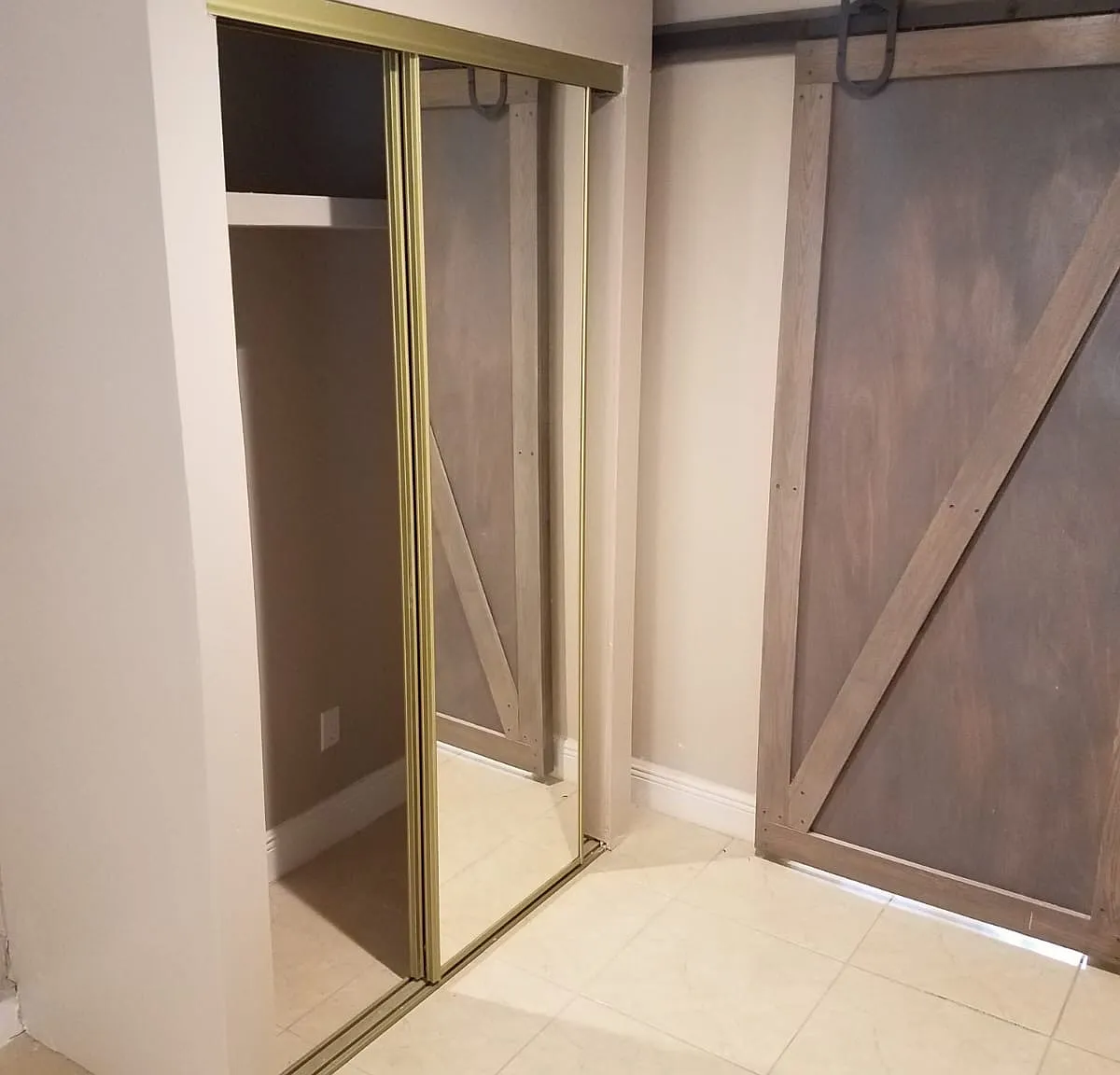 1 bed, 500 sqft, $1,100 — Photo 3