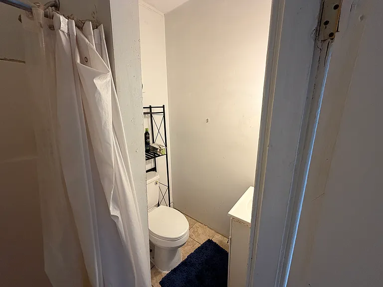 307 S Laurel St — Photo 20