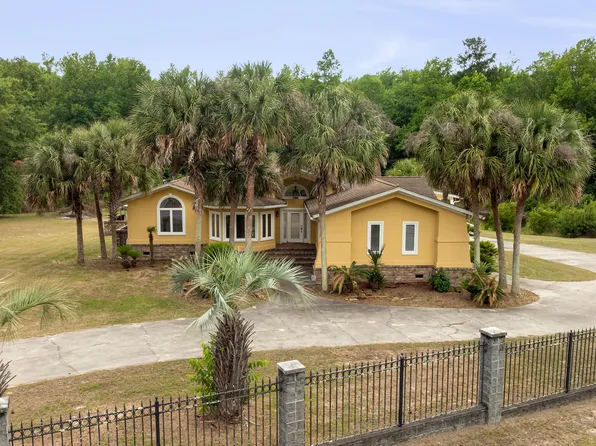 1561 Zion Rd, Dorchester, SC 29437