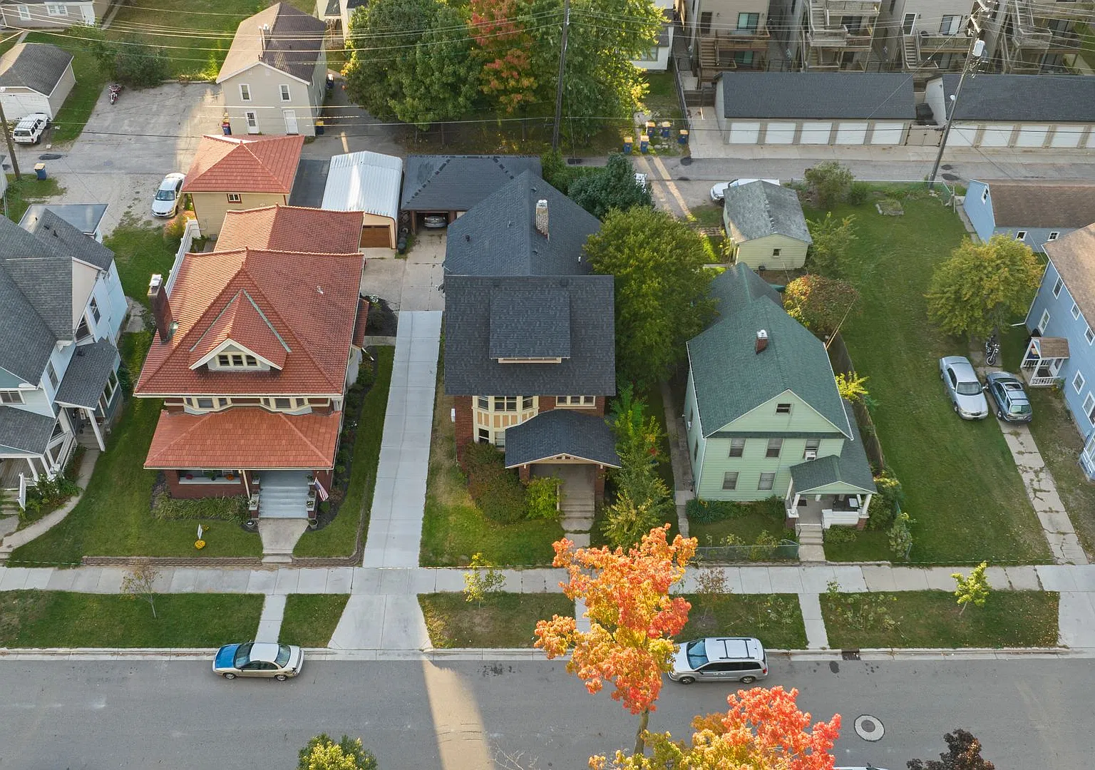 01510 - Livingston 533 — Photo 2