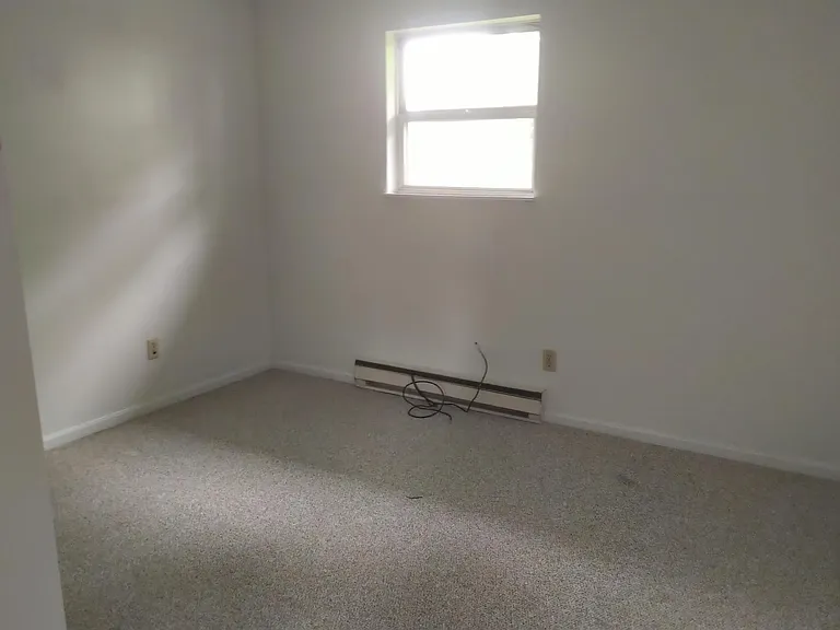 501 N Campus Ave #2 — Photo 4