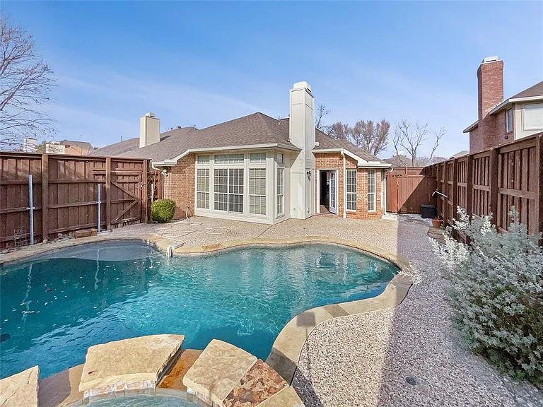 10701 Birmingham Dr — Photo 15