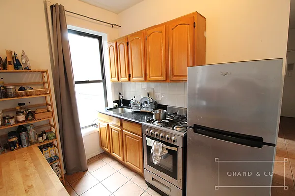 Rented by Grand & Co. | media 16