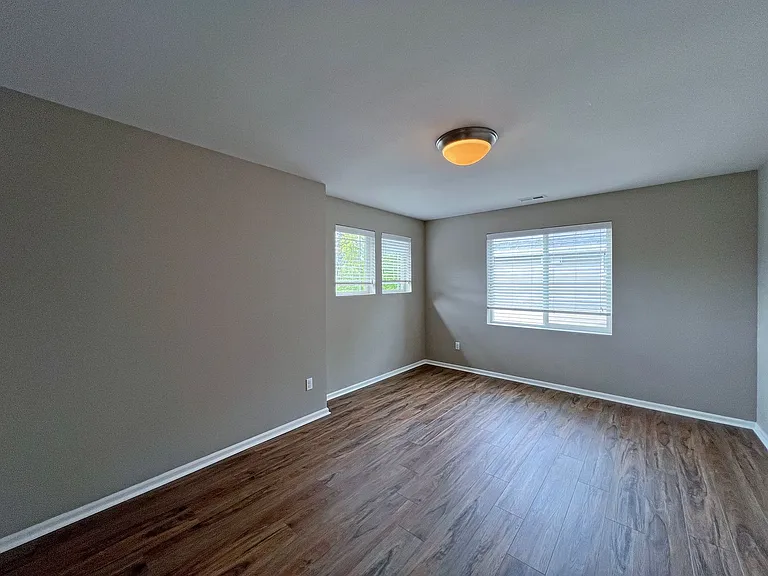 16926 SE 262nd St — Photo 39