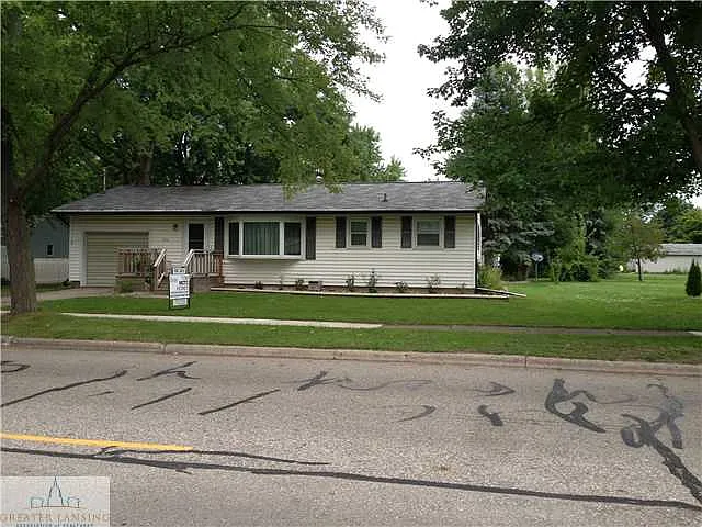 206 W Sturgis St photo 1