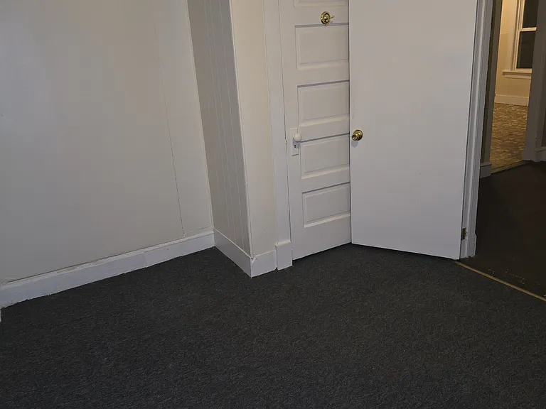 325 Cumberland St — Photo 7