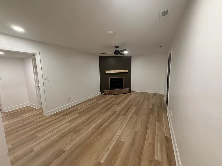 139 N Ingleside Dr — Photo 19