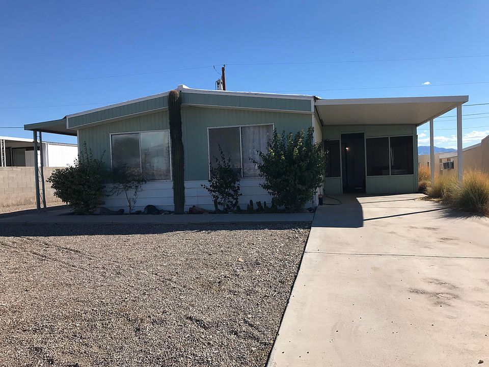 1st image of 3033 Lake Dr