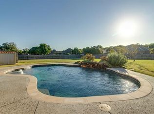 9717 Indian Ct, Fort Worth, TX 76244