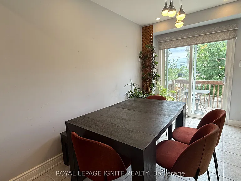 3064 Turbine Cres — Photo 10