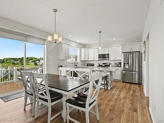4th image of 603 Landbridge Dr