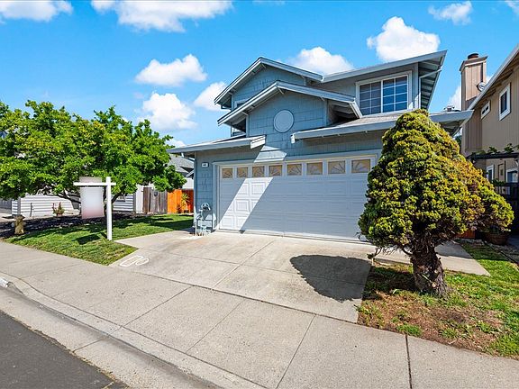 2nd image of 446 Merlot Lane