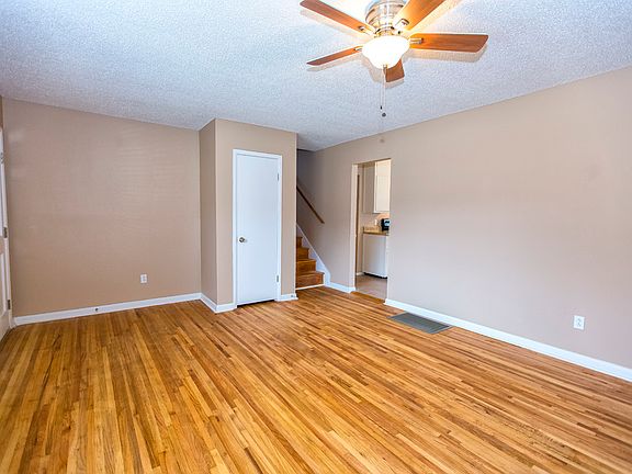 5th image of 5114 Meadows Dr