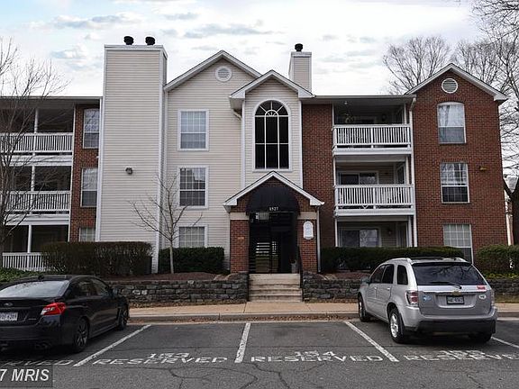 2nd image of 1527 Lincoln Way APT 102B