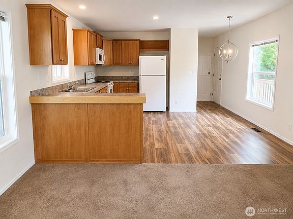 5th image of 1111 Archwood Drive SW #354