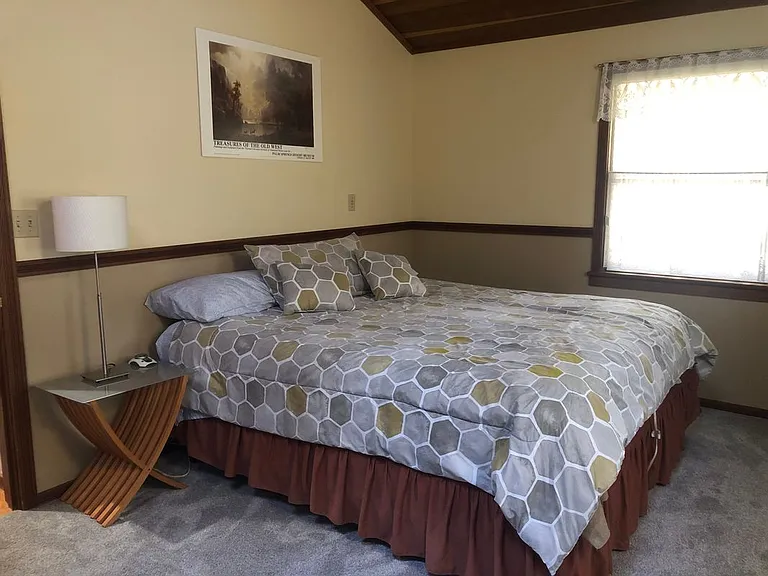 1399 Iroquois Cir — Photo 14