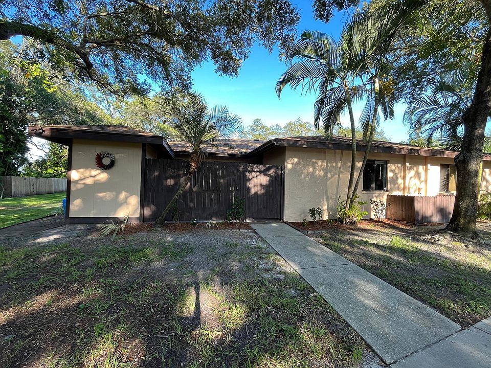 1st image of 8466 60th St N