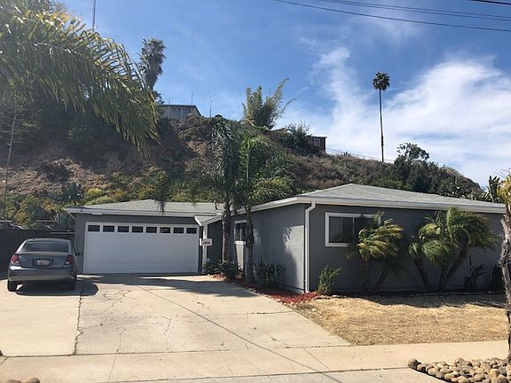 2nd image of 1874 Crandall Dr