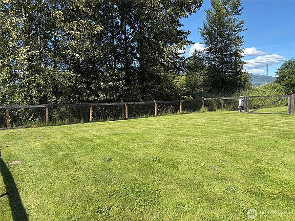 3rd image of 24681 Fruitdale Road