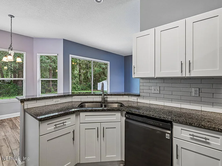 3954 Trail Ridge Rd — Photo 17