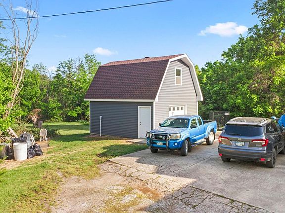 2nd image of 204 Private Road 4908