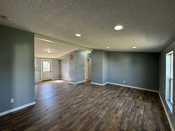 5th image of 1194 Juniper Dr #1198