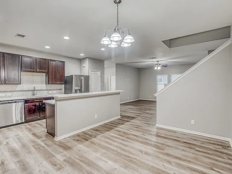 6006 Lovage Ave — Photo 6