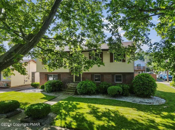 101 N Welles Ave, Kingston, PA 18704