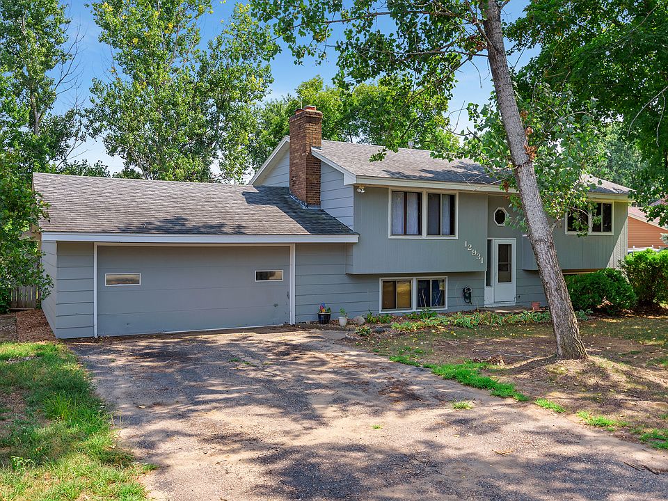 1st image of 12931 Taylor St NE