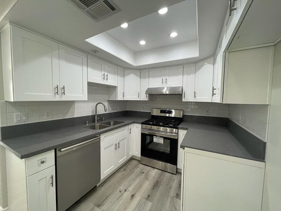 1st image of 347 W Stocker St Unit 205