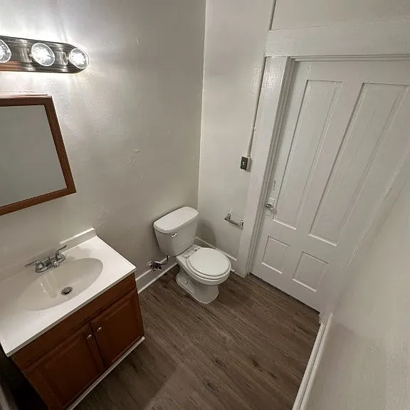 22546 Main St #2 — Photo 5