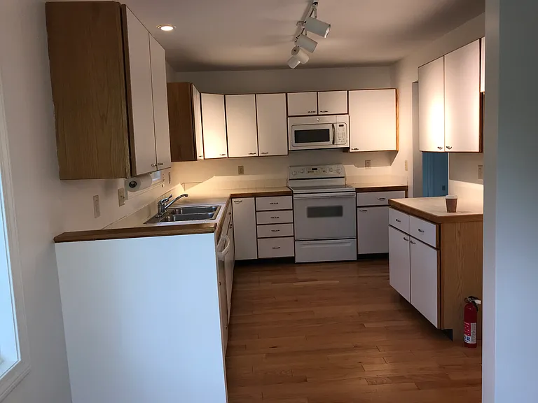 123 Covington Ln #123 — Photo 15