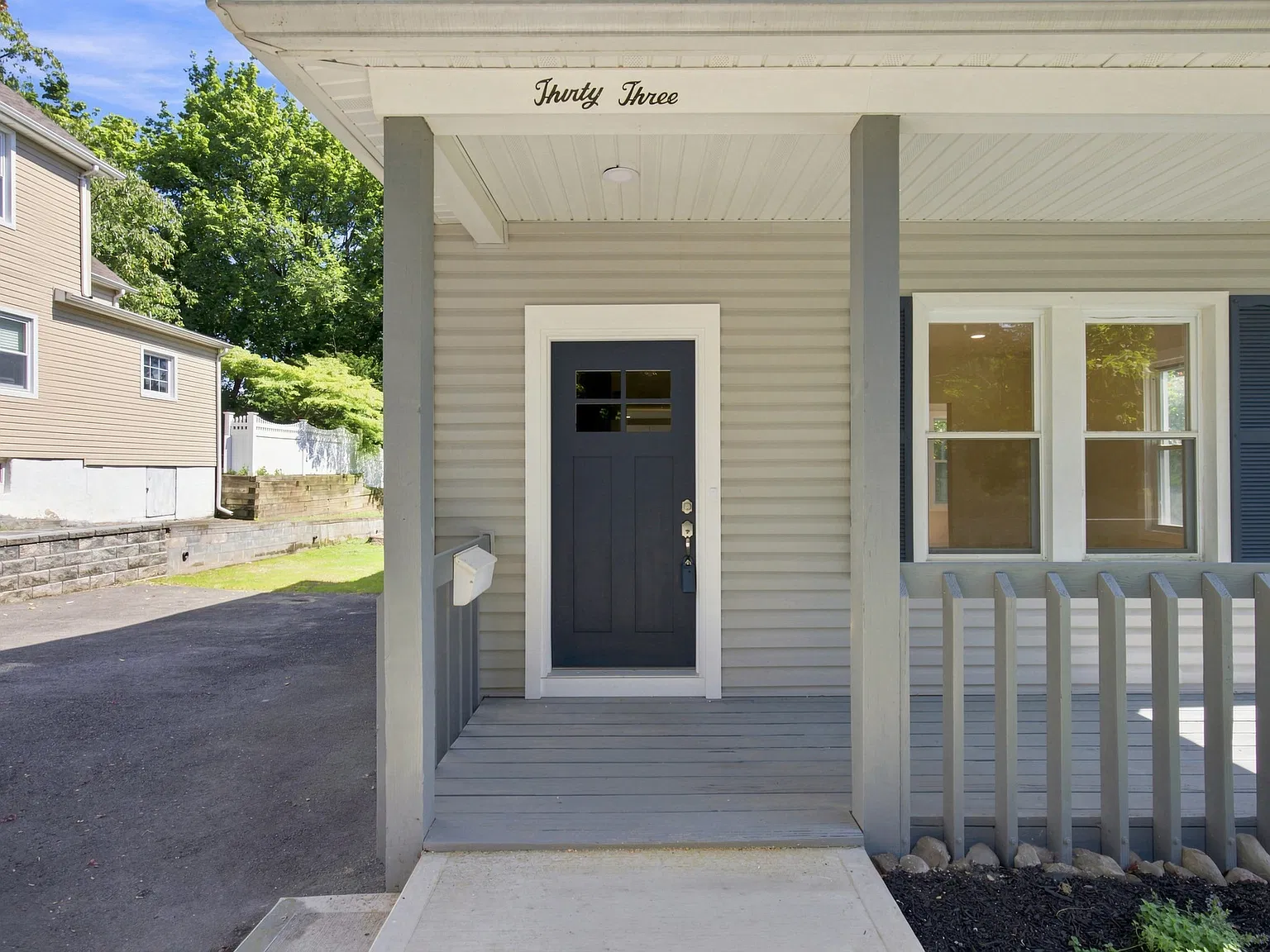 3 bed, 1.5 bath, 1400 sqft, $3,900 — Photo 3