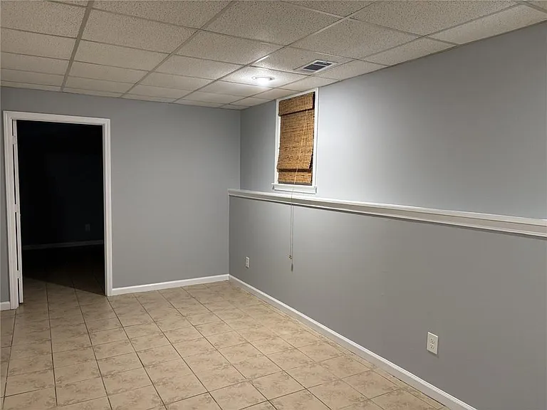 5045 Bayberry Ct — Photo 32